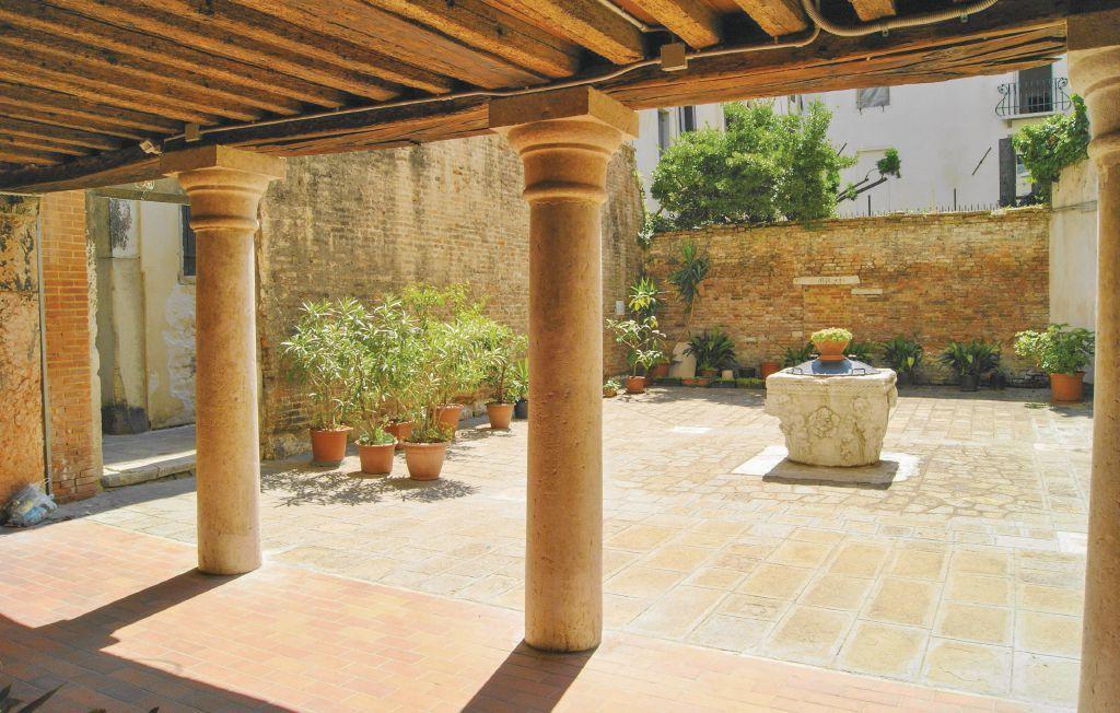 Cadelloca E Della Graticola Apartment Venesia Ruang foto